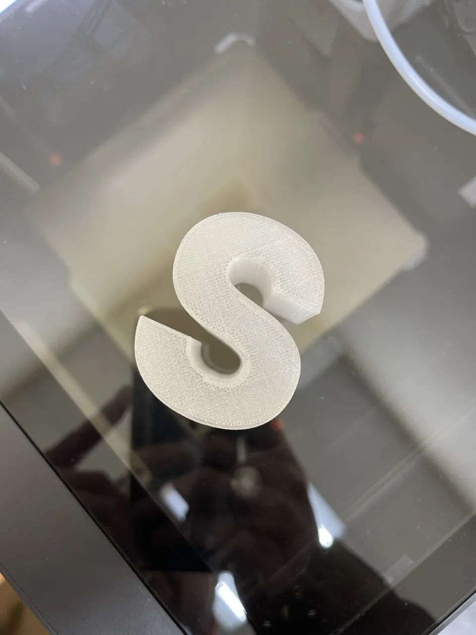 Буква для интерьерной вывески
